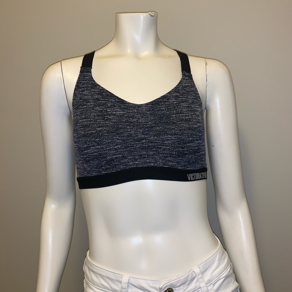🌸 VICTORIA’S SECRET PADDED SPORTS BRA! 🌸